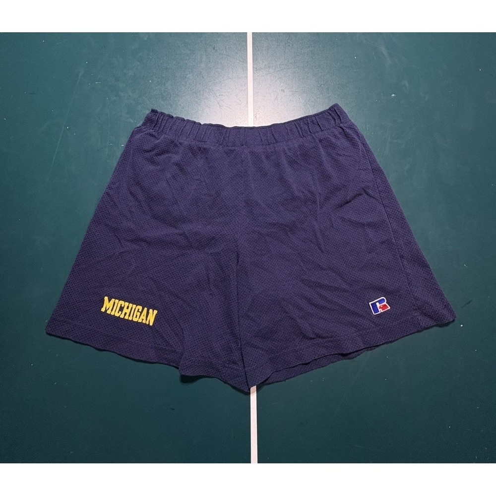 Vintage Michigan Wolverines Russell Athletic Shorts Mens Medium Athletic 80s USA